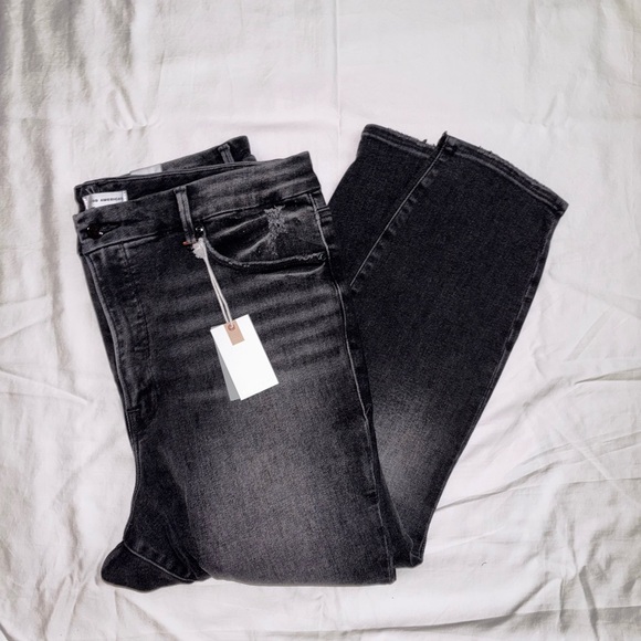 ✨NWT Good American Good Waist Crop Distress Knee - Picture 2 of 11